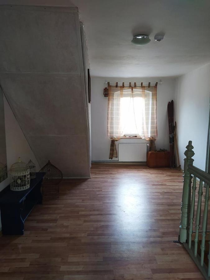 Polny Zakatek - Pokoje Goscinne Rybnica ภายนอก รูปภาพ